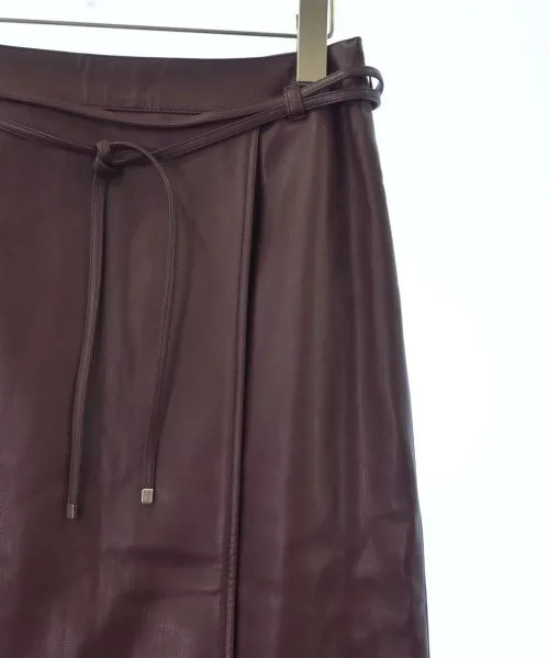 B ability Knee length skirts