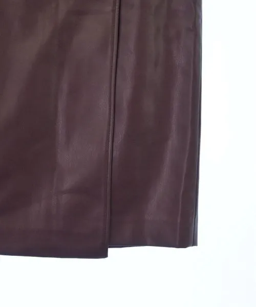B ability Knee length skirts