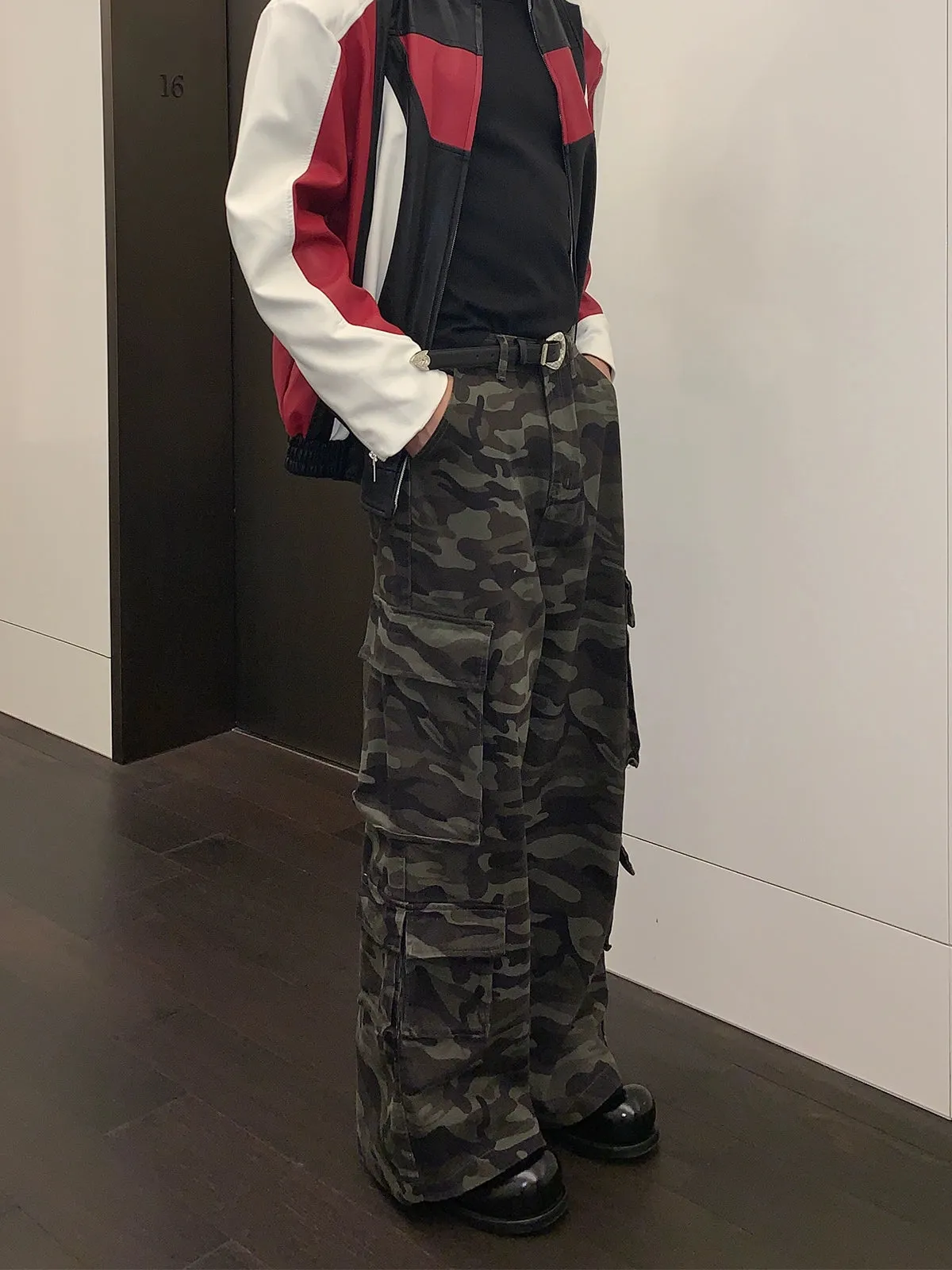Camouflage Wide Cargo Pants CBJ0089