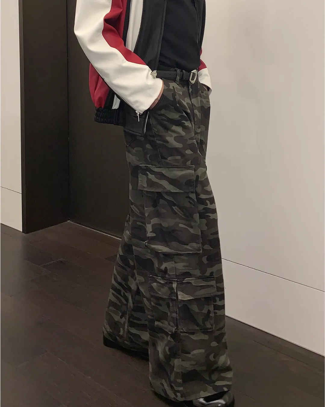 Camouflage Wide Cargo Pants CBJ0089