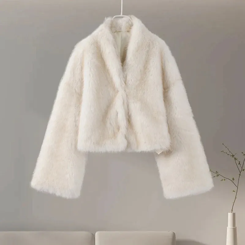 Fashionista Faux Fur cropped Coat thick Large long sleeves