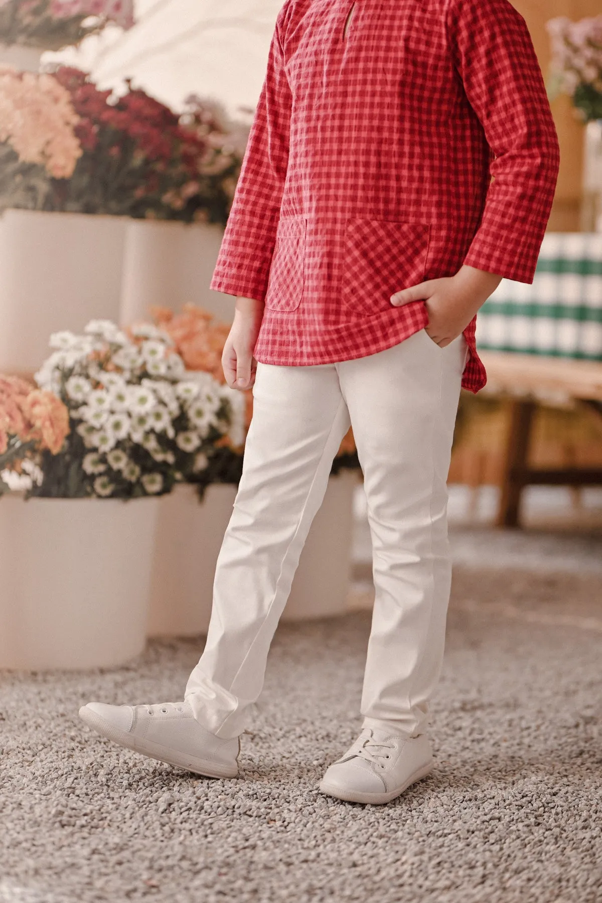 The Perfect Slim Fit Pants - White