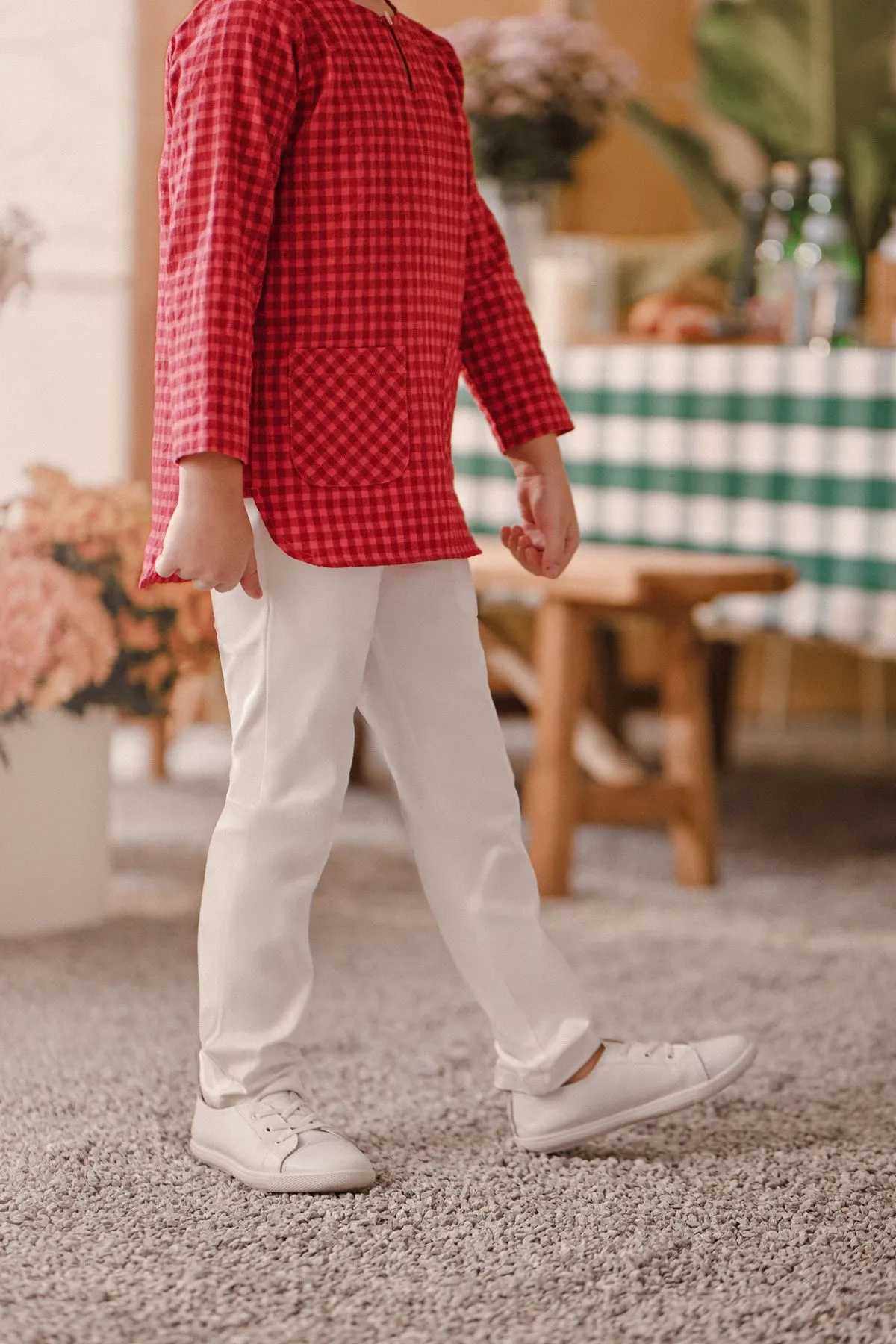 The Perfect Slim Fit Pants - White