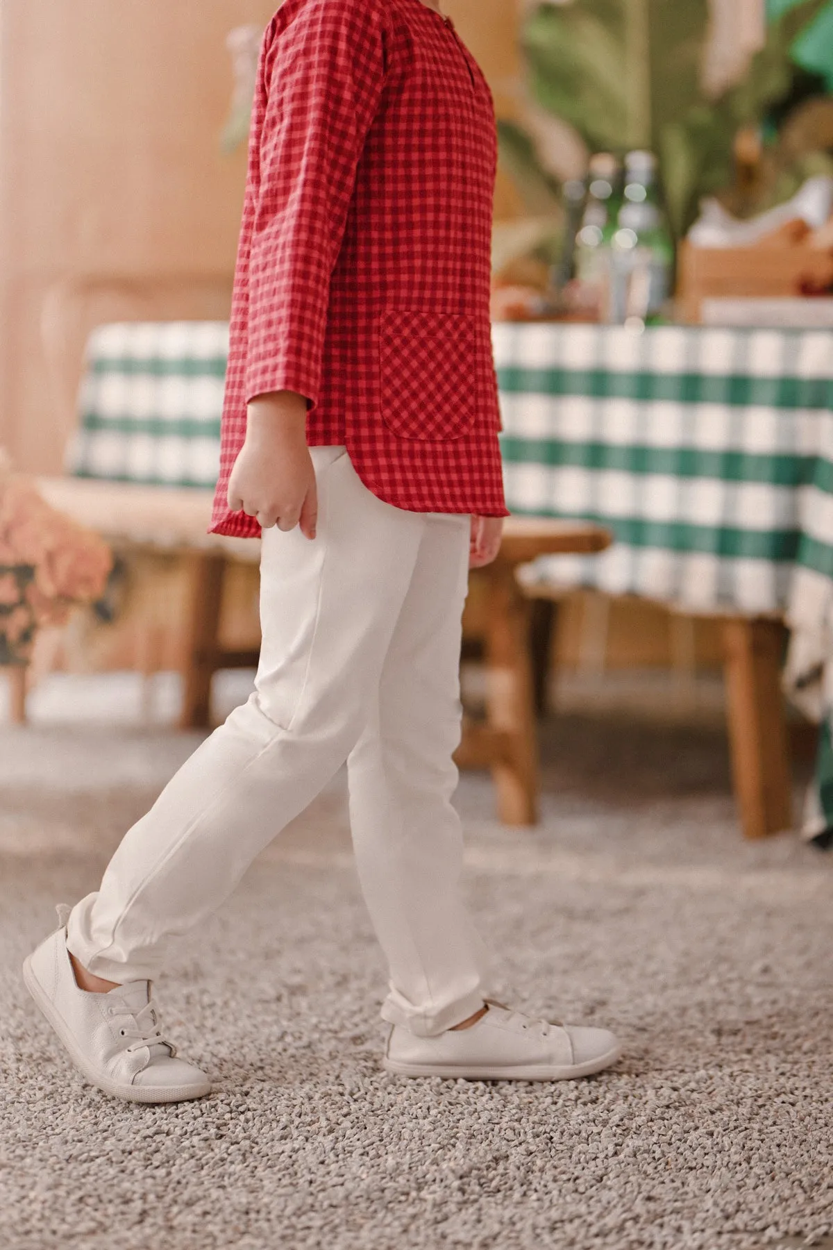 The Perfect Slim Fit Pants - White