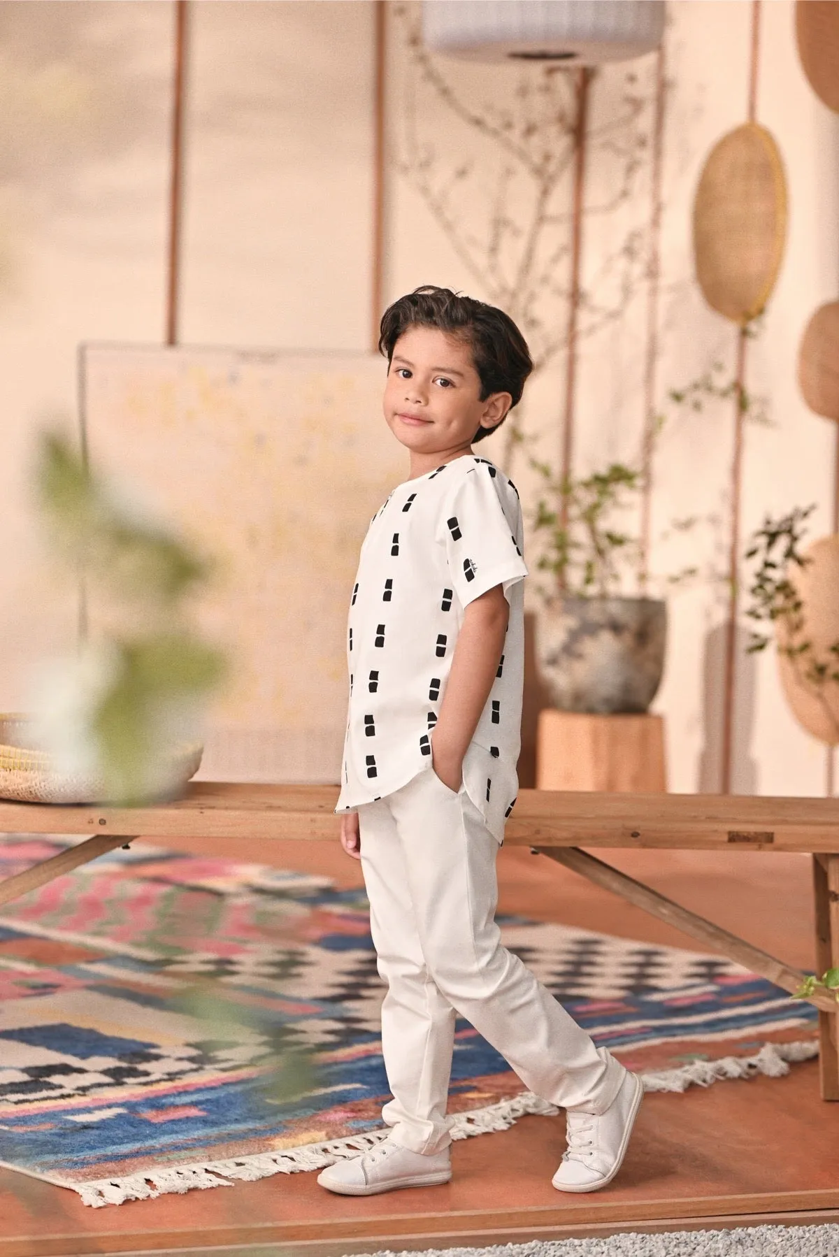 The Perfect Slim Fit Pants - White