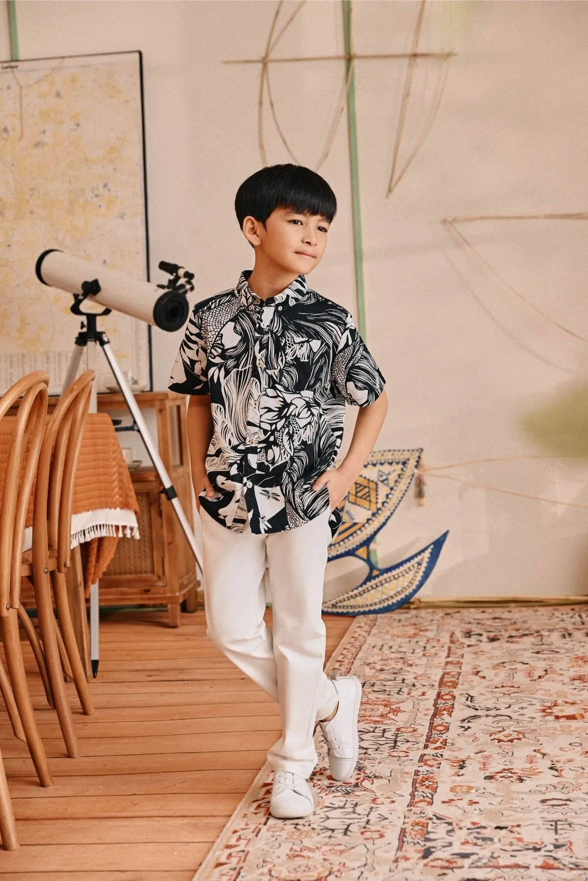 The Perfect Slim Fit Pants - White