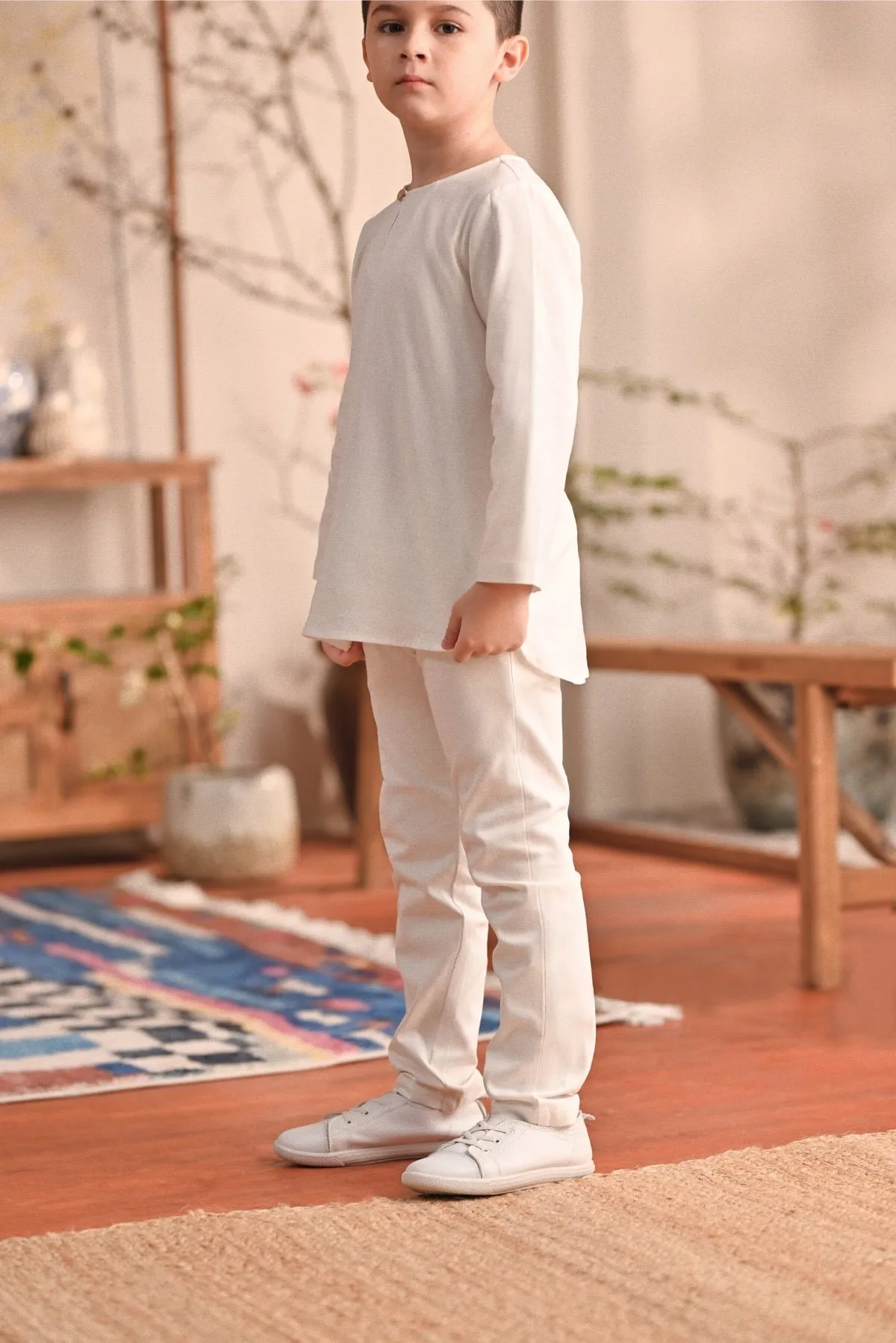 The Perfect Slim Fit Pants - White